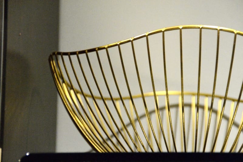 Panier à linge en métal : robuste et moderne